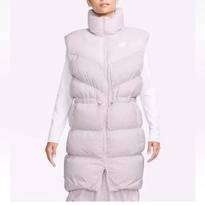 Nike Sportswear Windpuffer
Women's Therma-FIT Loose Long Puffer Vest -BRAND NEW